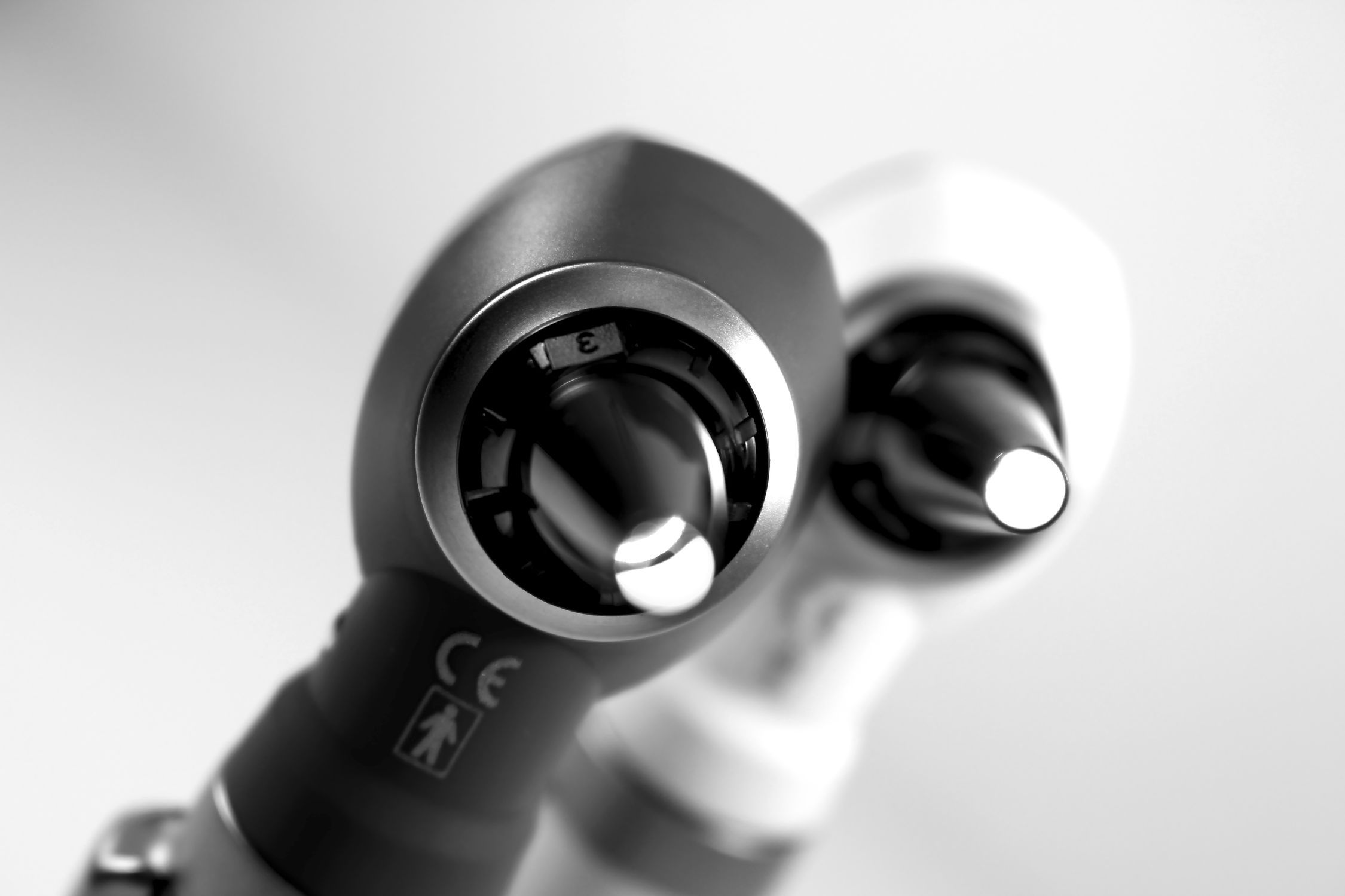 OTOSCOPE FIBRE OPTIQUE DANS TROUSSE - NANOSKOP 2